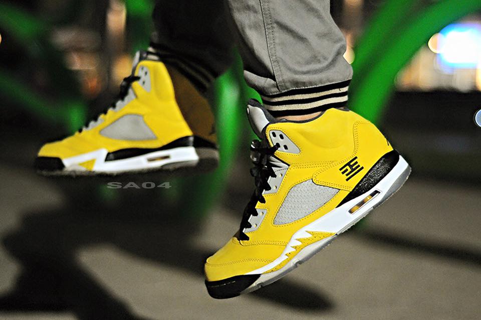 Air Jordan 5 Retro Tokyo 23 Yellow White Black shoes