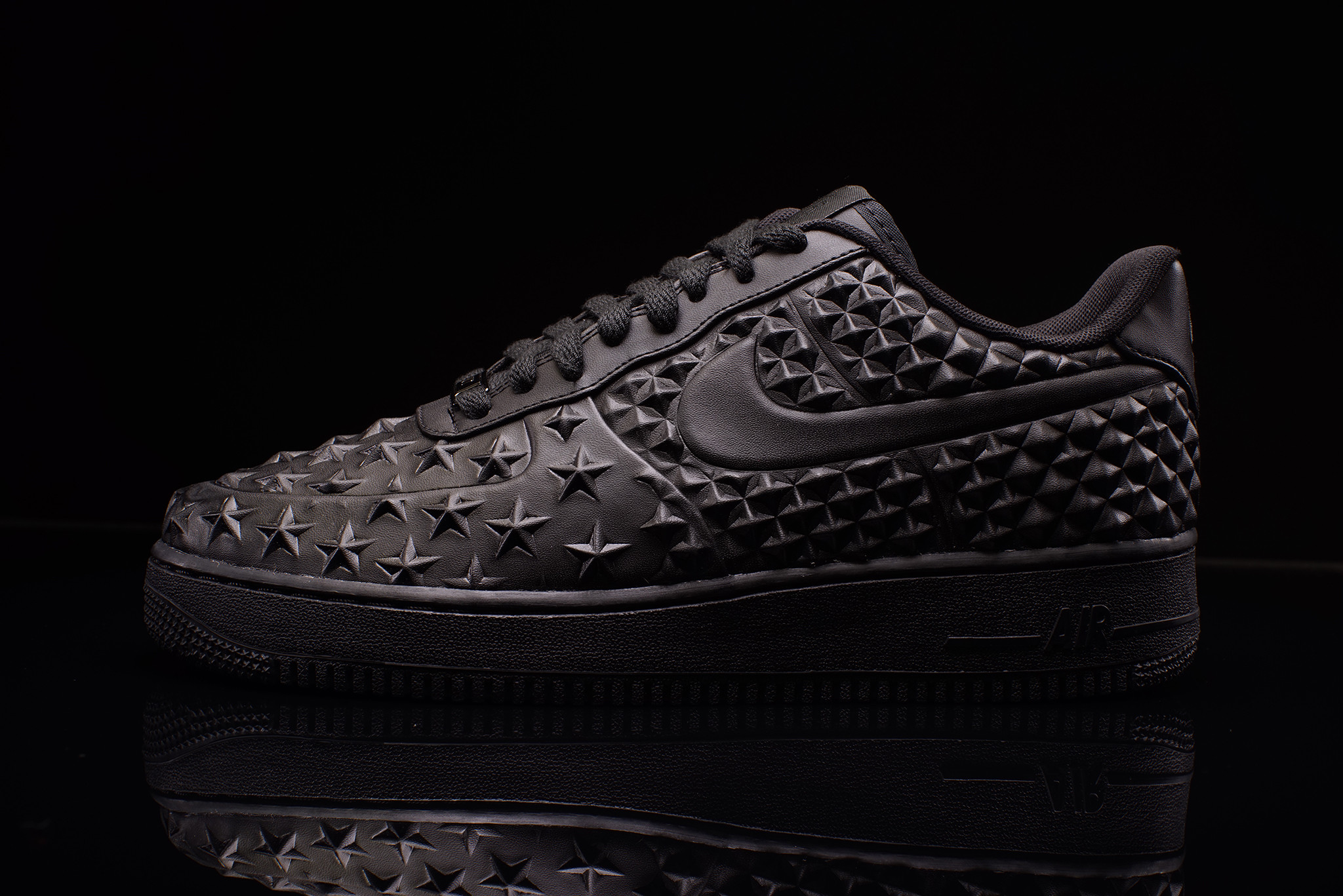 Nike Air Force 1 LV8 VT Black Available | SNEAKERS ADDICT